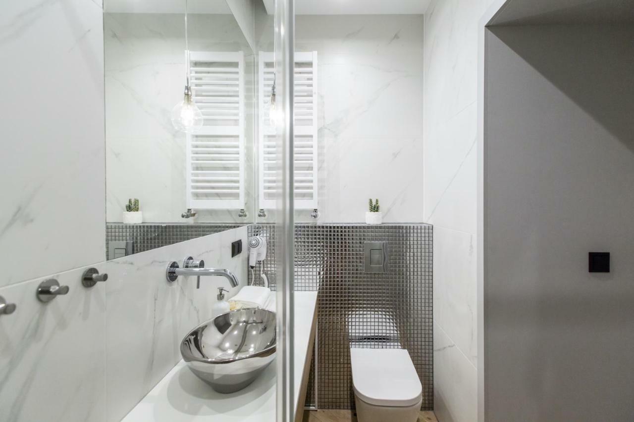 Homewell Boutique Apartments Poznan Exterior photo